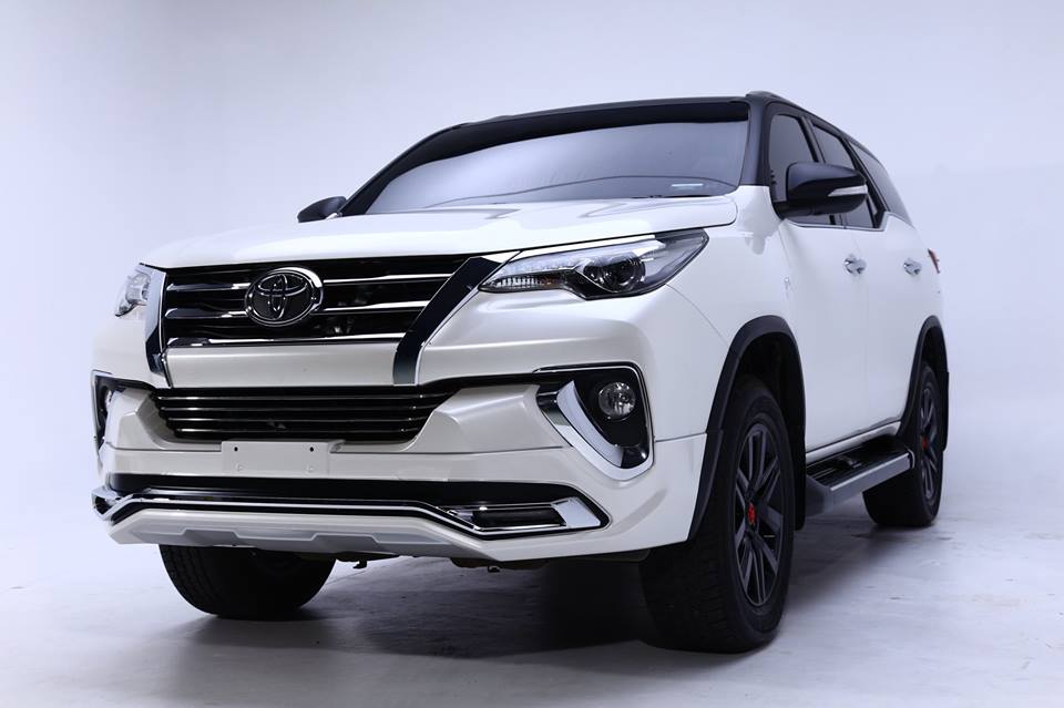 ชุดแต่ง Fortuner 2015-2020 รุ่น Tithum